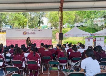 Acompaña DIF Estatal a oaxaqueñas durante Sexta Jornada de Paz y Justicia para Mujeres, Adolescentes y Niñas