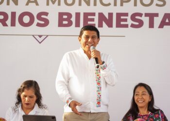 Presenta Gobierno del Estado acciones para cambiar el rostro de Magdalena Teitipac