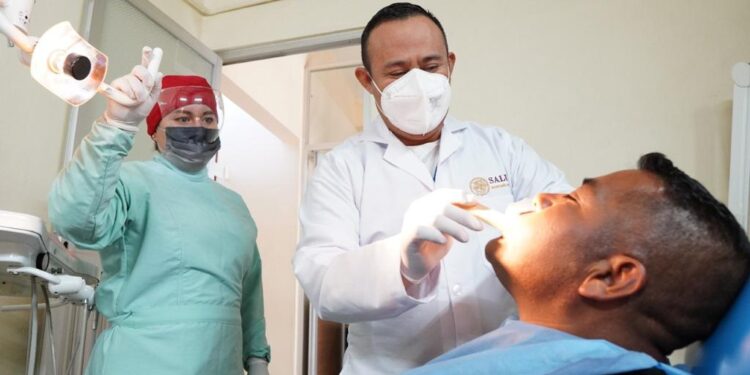 Atenderá SSO consultas odontológicas con insumos de vanguardia