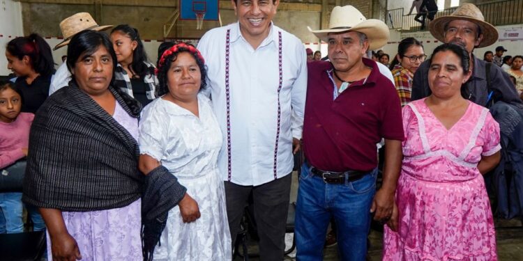 Destinan 6.5 mdp para abatir rezago en San Miguel Santa Flor