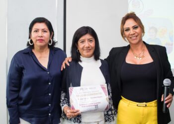  Capacitan a personal de Secretaría de Administración en fomento de la autoestima infantil