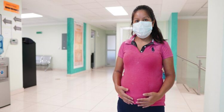 Embarazo saludable, sinónimo de bienestar para el binomio madre – hija o hijo