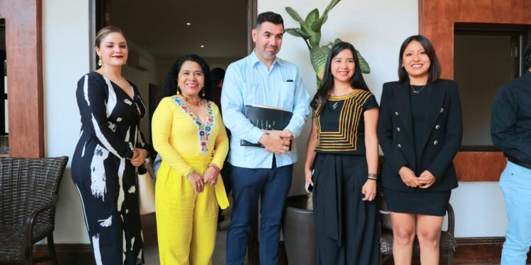 Setrao y Embajada de Estados Unidos suman voluntades para mejorar condiciones laborales en Oaxaca