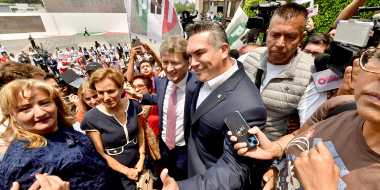 EL PROYECTO QUE DARÁ CERTIDUMBRE A MÉXICO SE TRABAJA DE LA MANO DE LA SOCIEDAD: ALEJANDRO MORENO