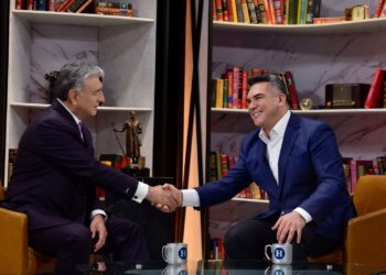 Más de 18 millones desconocen que tienen dinero en una afore; localiza tu cuenta