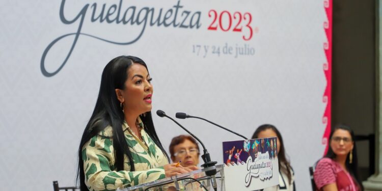 Guelaguetza 2023 recuperó su esencia popular; más de 40 mil asistieron al Auditorio del Cerro del Fortín