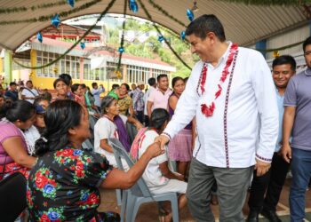 San Juan Petlapa contará con más y mejores espacios educativos
