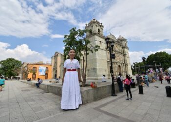 Oaxaqueñas y oaxaqueños somos dignos, alegres, trabajadores y gigantes: Tonatiuh Estrada
