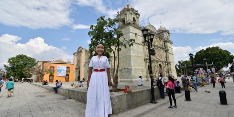 Oaxaqueñas y oaxaqueños somos dignos, alegres, trabajadores y gigantes: Tonatiuh Estrada