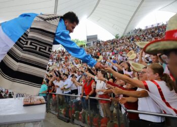 Vibra el alma de Oaxaca con sus 16 etnias y el pueblo afromexicano en la Guelaguetza 2023