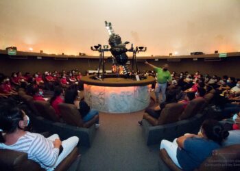 Con actividades lúdicas Planetario Nundehui celebra 47 aniversario