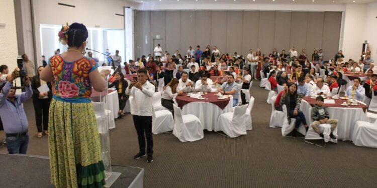 Entrega IEEPO premios a ganadores de la Olimpiada del Conocimiento Infantil 2023