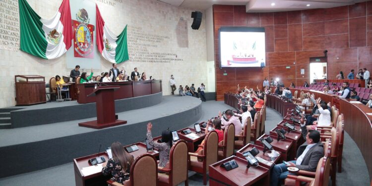 Congreso autoriza dar en donación el inmueble del Hospital de Especialidades de Juchitán