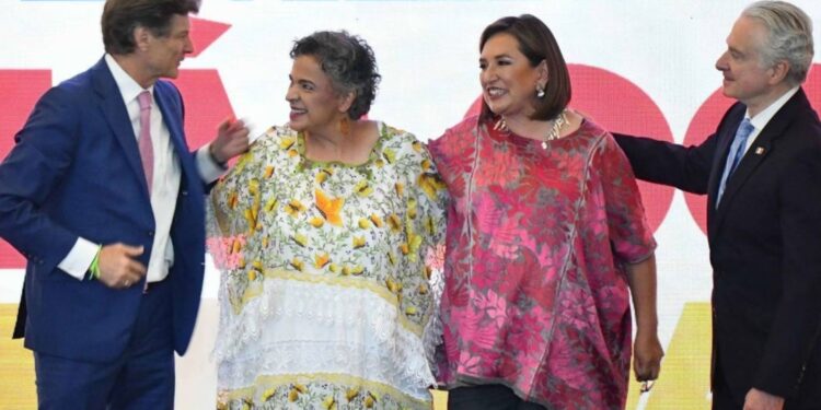 Aventaja Xóchitl Gálvez en el Frente Amplio por México 