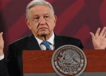 Istmo de Tehuantepec, ‘la solución’ ante ‘tapón’ de barcos en Canal de Panamá: AMLO