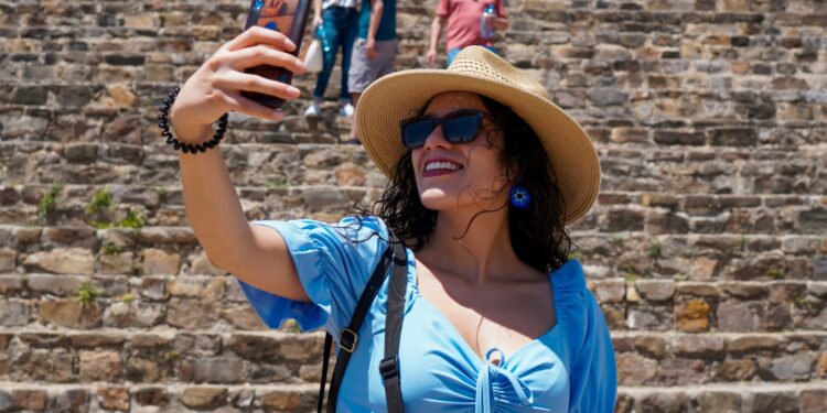 Visitantes dejan derrama de 998 mdp en la ciudad de Oaxaca y municipios de Valles Centrales