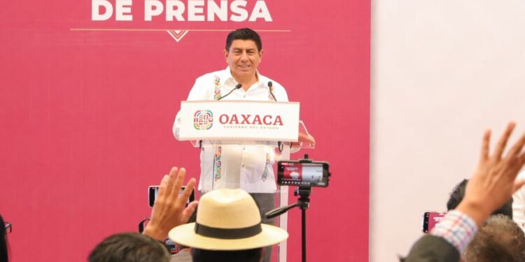 Expropiará Gobernador Salomón Jara predio de exfábrica de triplay; creará parque en la zona