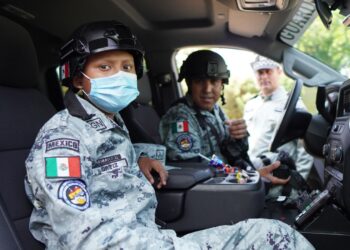 Julio César, adolescente con leucemia, cumple sueño como Guardia Nacional por un día
