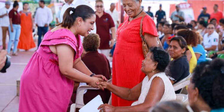 Se suman mujeres de Santiago Llano Grande a la lucha contra la violencia de género