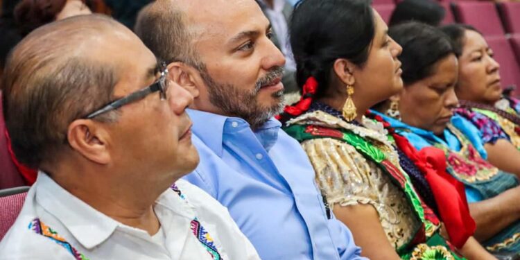 Celebra IFPA declaratoria de las técnicas artesanales de la alfarería oaxaqueña como Patrimonio Cultural Inmaterial de Oaxaca