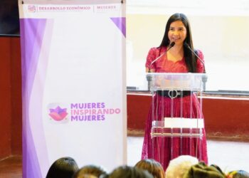 Impulsa el Gobierno de Oaxaca liderazgo de mujeres en las ocho regiones