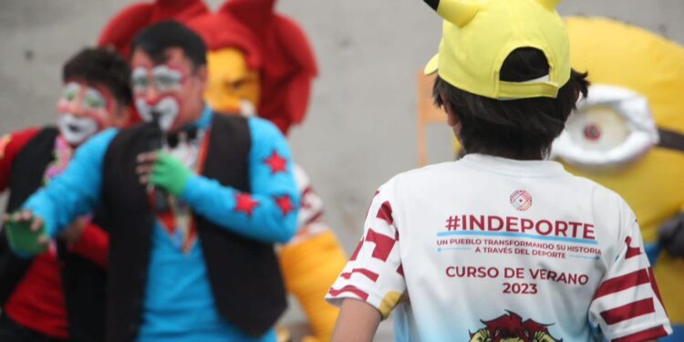 Culmina curso de verano de Indeporte con más de 300 estudiantes