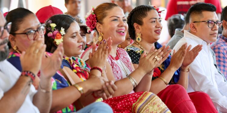 Santo Domingo Ingenio recibe atención del Gobierno Estatal