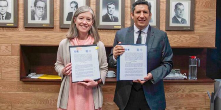 Firma convenio de colaboración Fiscalía de Oaxaca con Instituto de Investigaciones Jurídicas de la UNAM