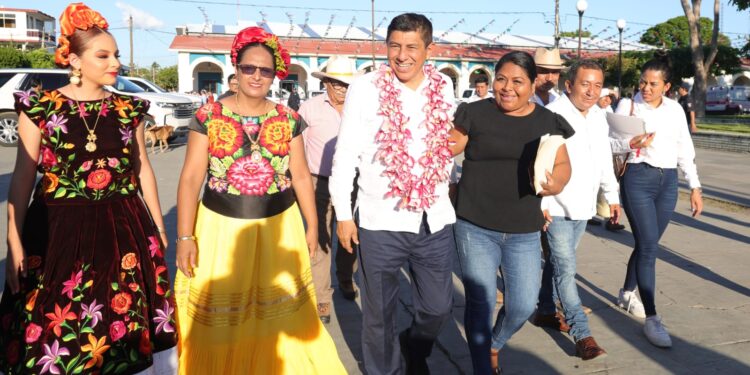 Canaliza Gobierno de Oaxaca 68 mdp a El Espinal a través de la estrategia Trabajo que Transforma tu Municipio