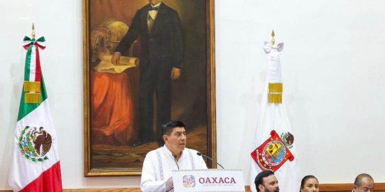 Anuncia Salomón Jara más de 4 mil mdp para atender al sector salud