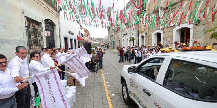 Da Salomón Jara banderazo de fortalecimiento de las estrategias contra el dengue