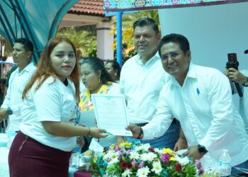 Con entrega de certificados celebra IEEA 42 años de servicio