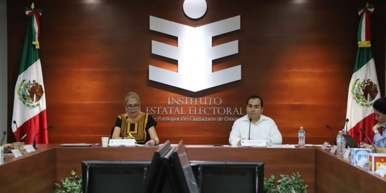Aprueba IEEPCO proceso de consulta en Chichicápam  