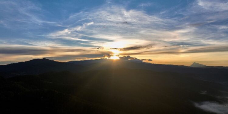 Trabaja Sectur para incrementar flujo de visitantes a municipios de la Sierra Sur