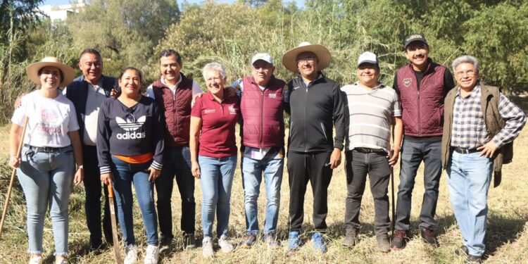 Siguen los trabajos para recuperar las Riberas del Río Atoyac a través de los Mega Tequios
