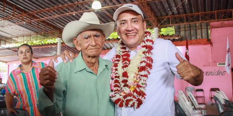 Las palabras claves de la transformación son organización y paciencia, refiere NINO MORALES en su visita al Istmo