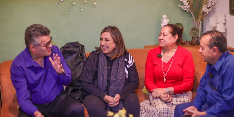 Realiza Xóchitl Gálvez visita a Puebla 