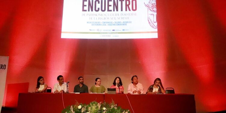 Participa Seculta en Encuentro de Patrimonio Cultural Inmaterial de la Región Sur- Sureste