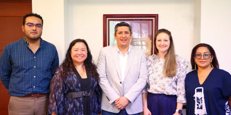 Establece Fiscalía de Oaxaca alianzas estratégicas con Departamentos de Estado y Justicia de EEUU