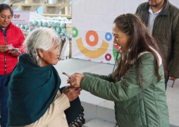 Con hechos, Irma Bolaños Quijano cumple su promesa de llevar apoyos a quienes más lo necesitan
