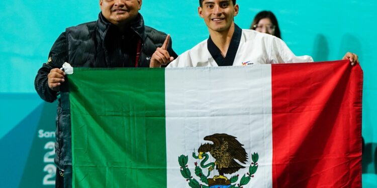William Arroyo consigue el primer oro panamericano para México en Santiago 2023