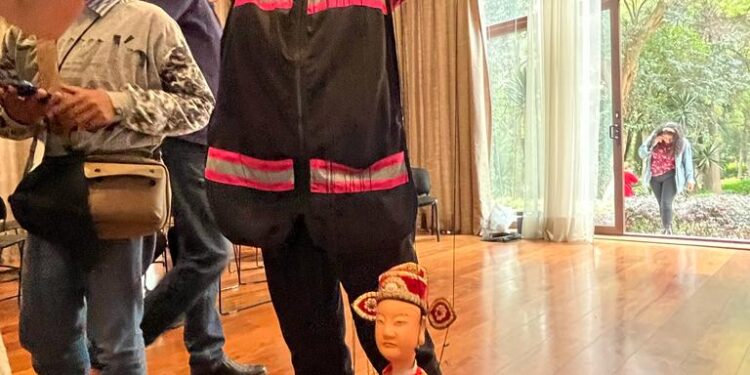 Concluyen los Encuentros creativos de los Semilleros Nacionales de Lenguas, Danza, Teatro, Títeres y Circo