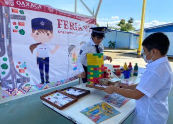 Fortalece SSPC la cultura vial en la comunidad escolar de Zaachila