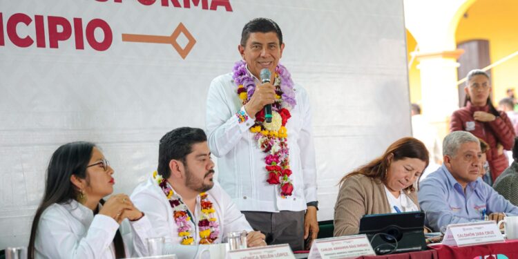 Destinan acciones de infraestructura carretera, salud y alimentación para Ejutla de Crespo