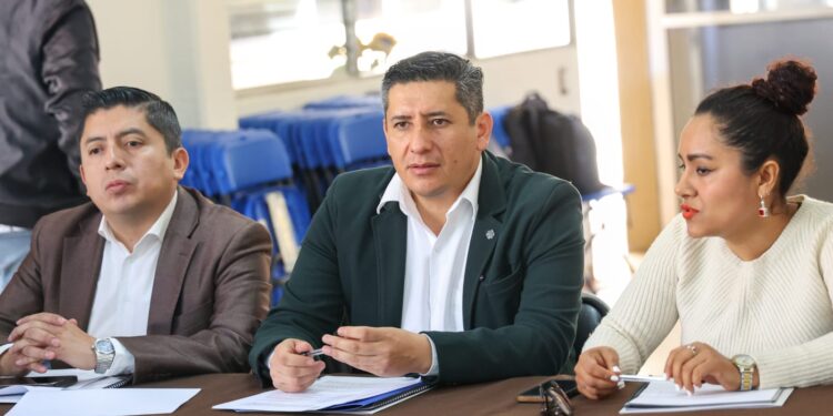 Prioritario, mejorar procesos de atención a personas defensoras de derechos humanos: Bernardo Rodríguez Alamilla