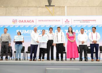 Con suministro de tinacos, Gobierno del Estado continúa con programa Agua para Todas y Todos