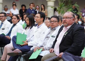 Reconoce secretaria de Salud a médicos especialistas que realizan trasplantes de órganos y tejidos
