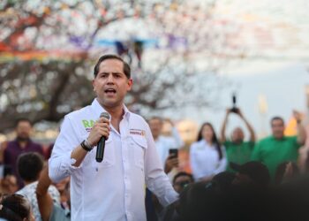 Arranca campaña Raúl Bolaños-Cacho Cué para Diputado Federal para el Distrito 8 en Oaxaca de Juárez.