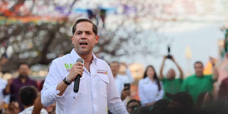 Arranca campaña Raúl Bolaños-Cacho Cué para Diputado Federal para el Distrito 8 en Oaxaca de Juárez.